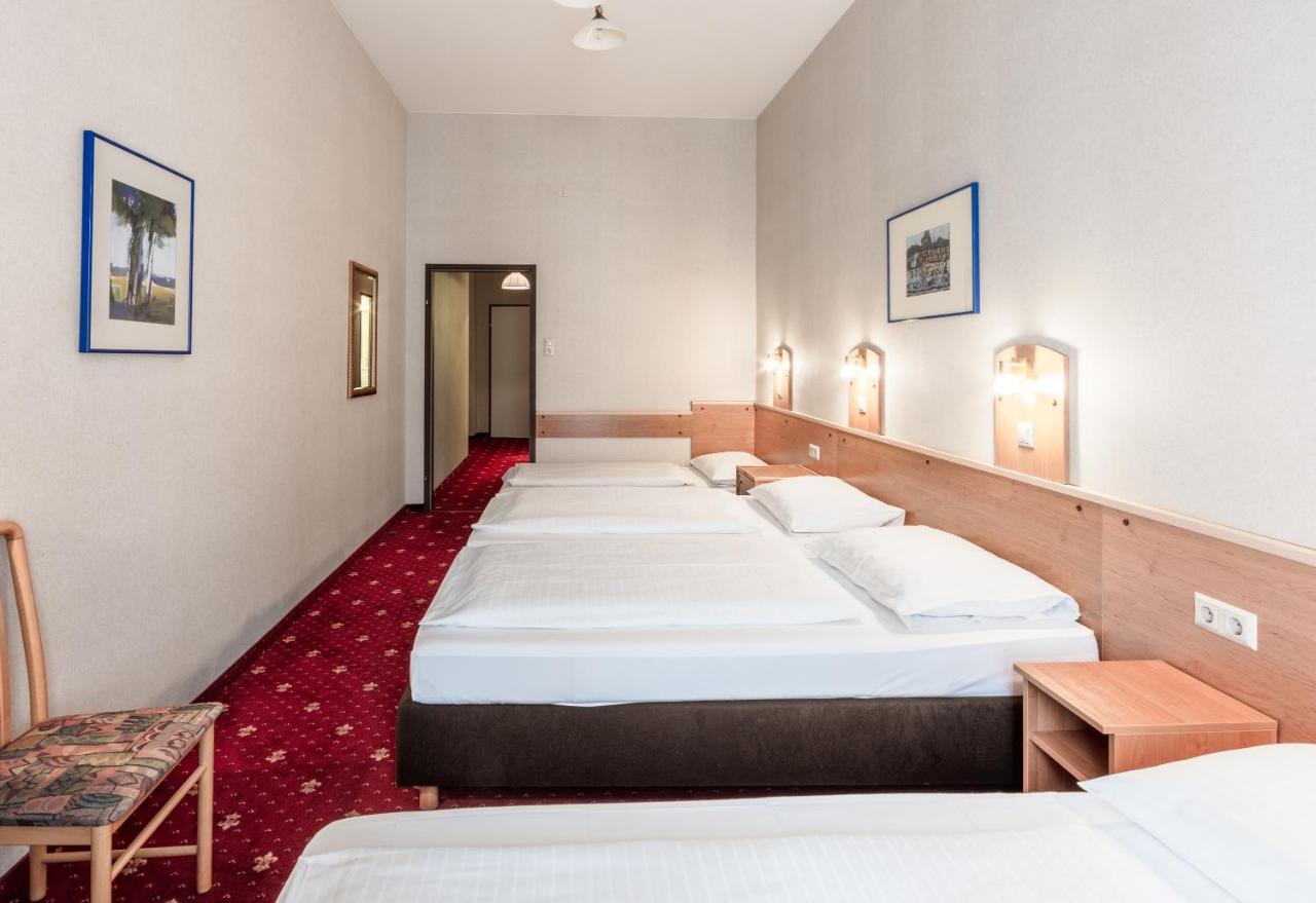 Hotel Admiral photo