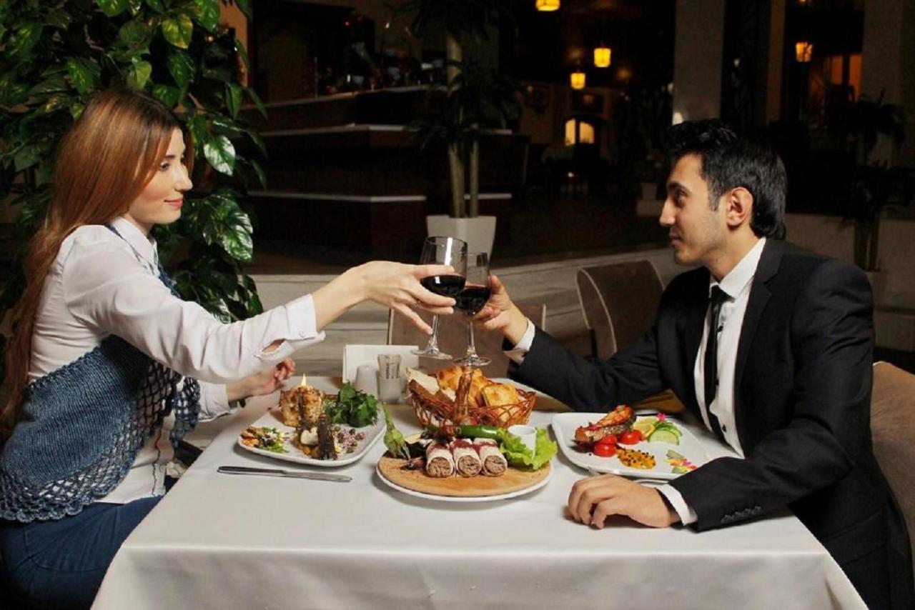 Manor Luxury Hotel Baku photo