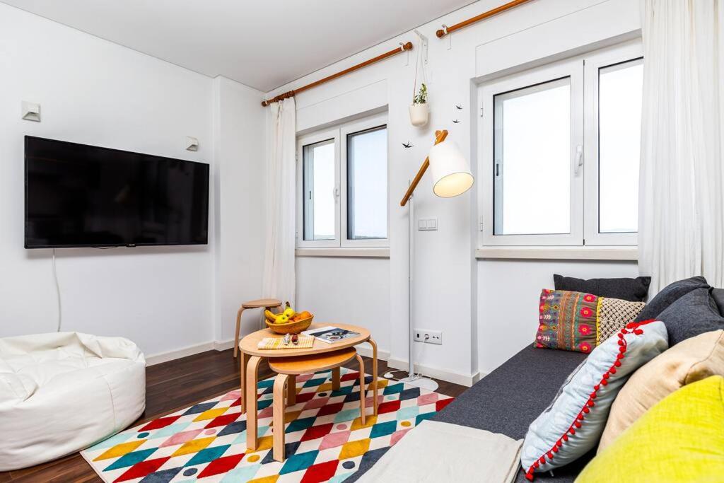 Stylish Sunny Home with AC Amazing View and Fast WiFi - 5