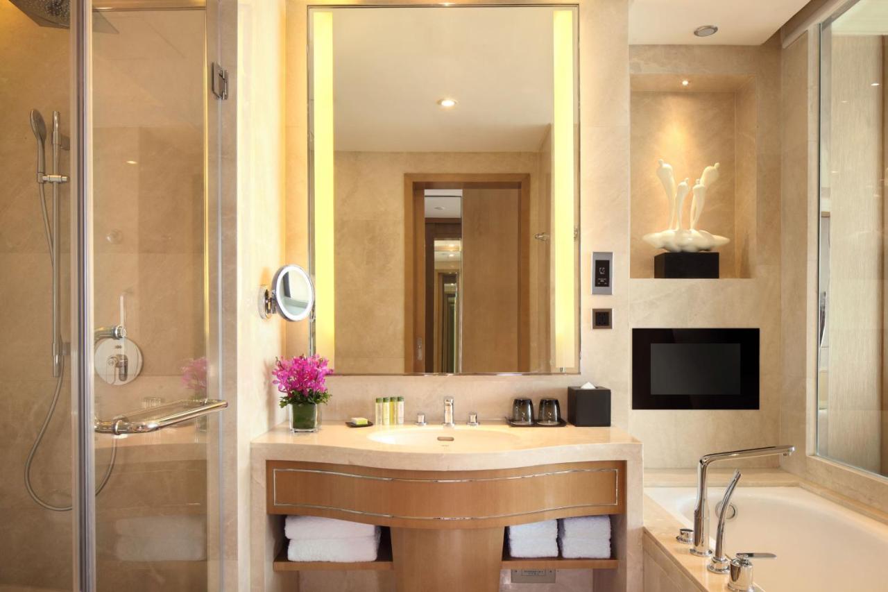 DoubleTree by Hilton Guangzhou photo