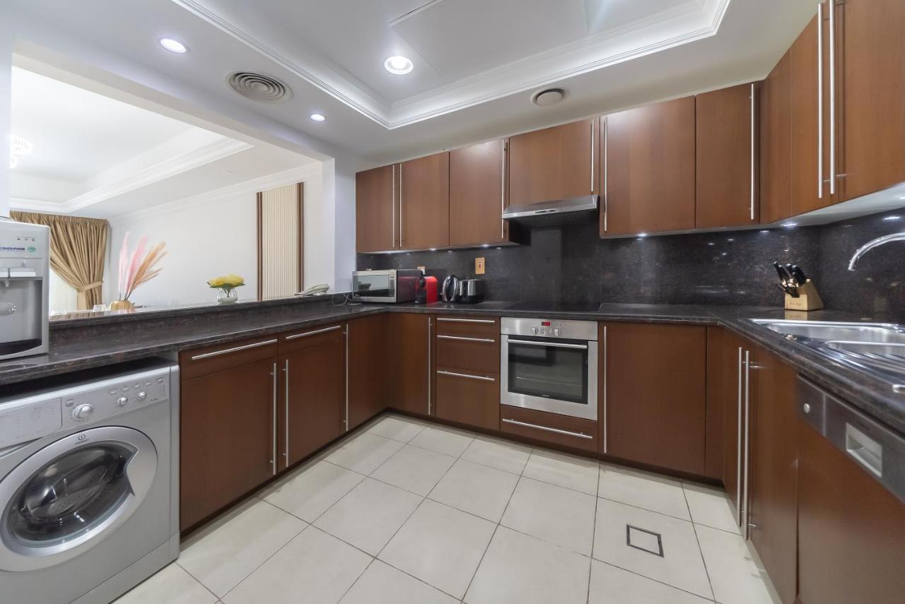 Modern 1BR in Vibrant Fairmont North Residence - 90AB6 - 5