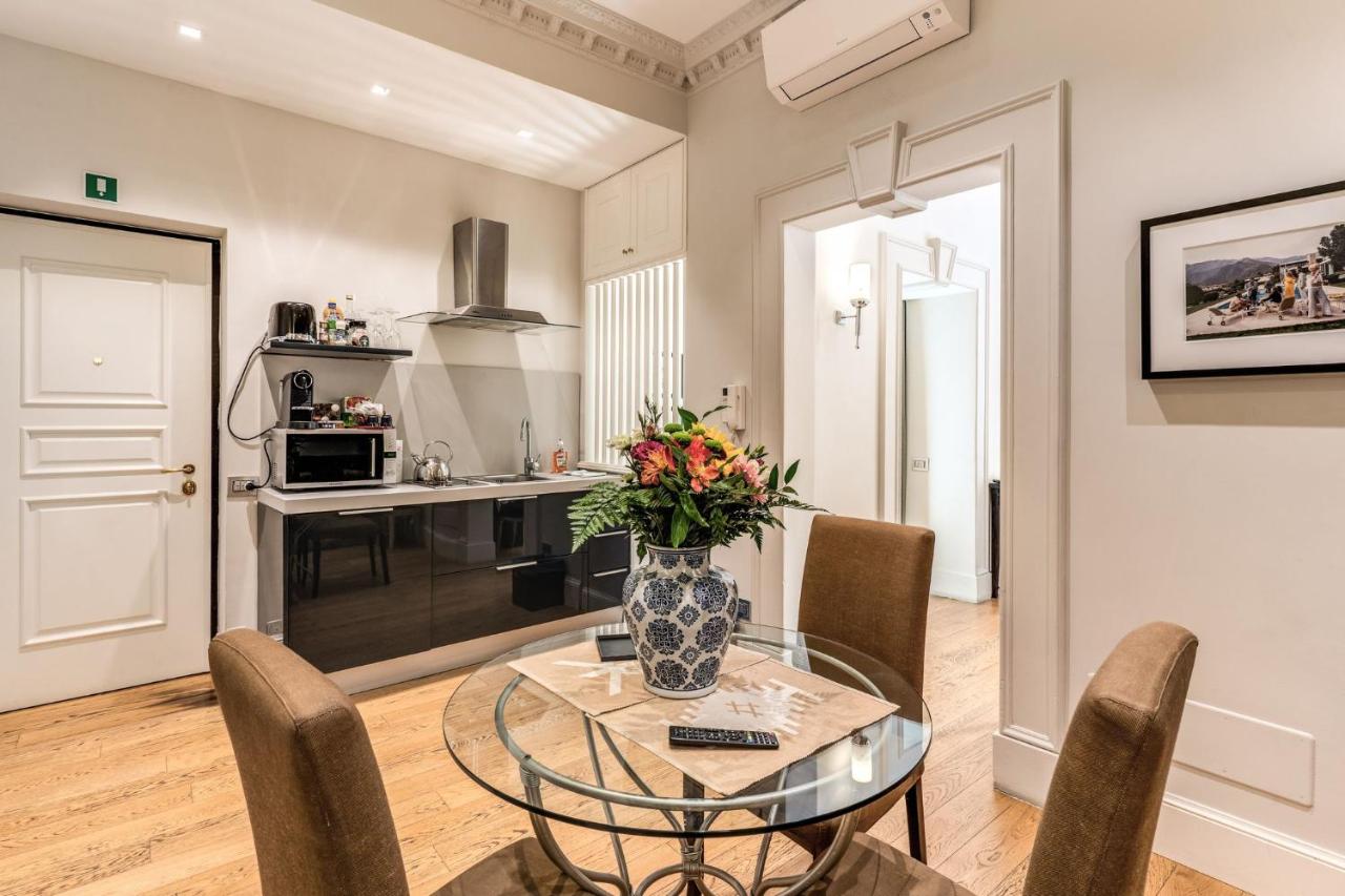 Via Napoli Apartments - 4