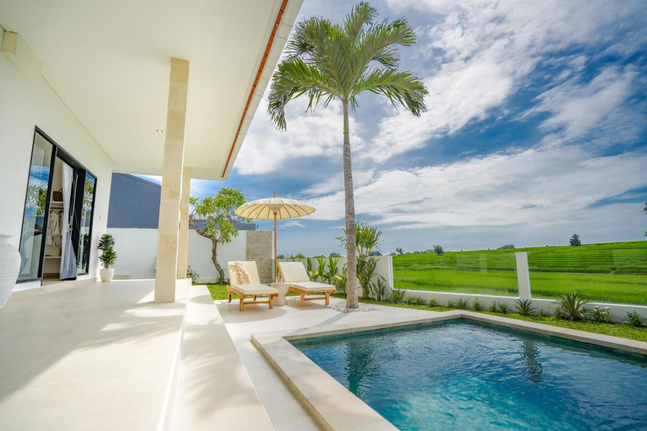 Villa Santorini Sunset 4BR Large Pool and Ricefield view - 4