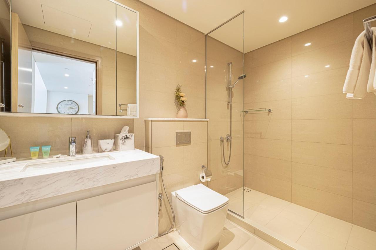 FirstStay Homes - Burj Royale Residences Downtown Dubai - Burj Khalifa District - 3