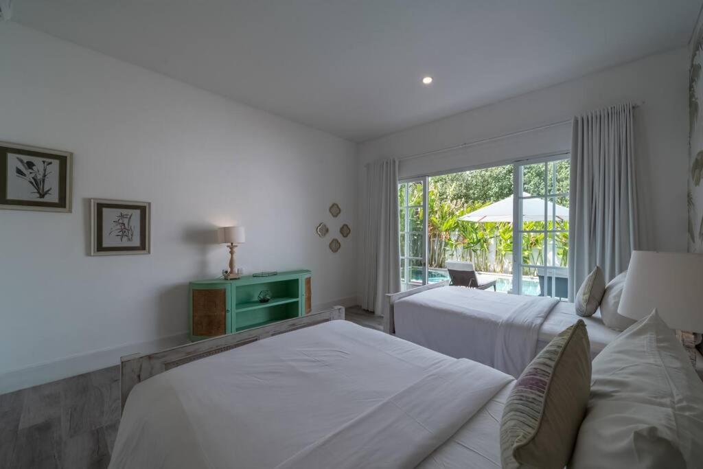 Blanc Mediterranean: 3BR in Central Canggu - 2