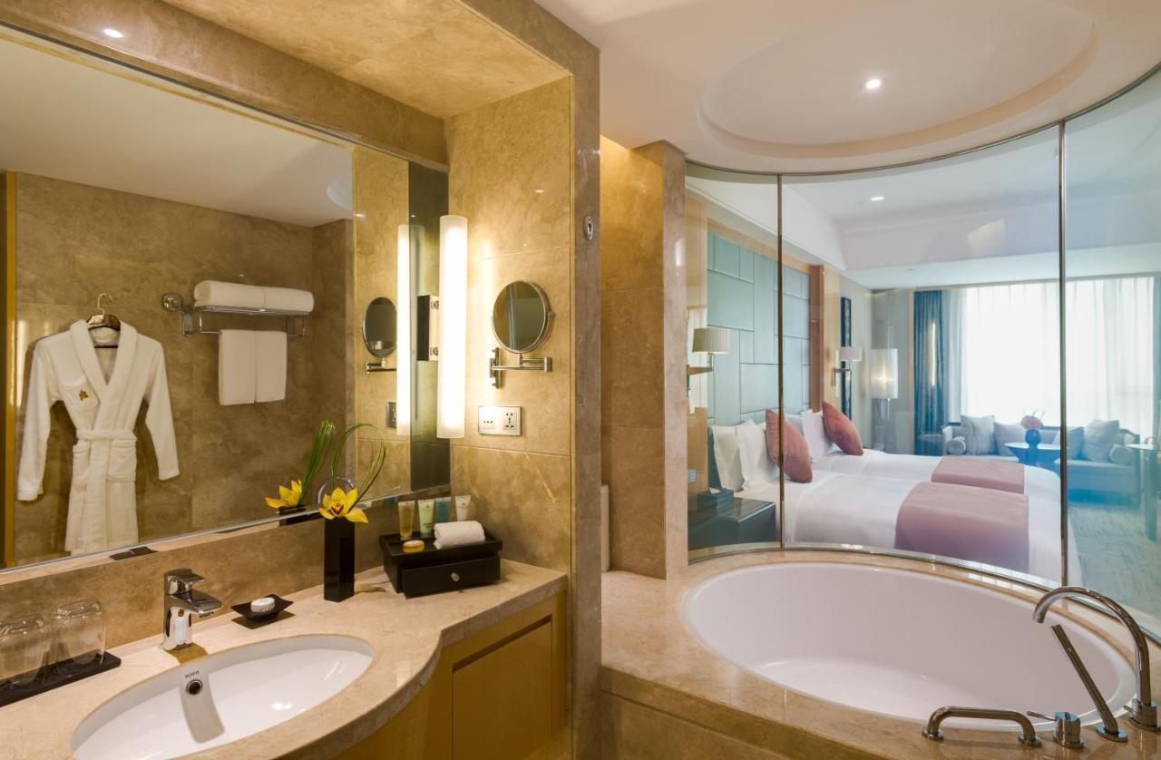 Hotel Nikko Guangzhou - Complimentary shuttle service for concert event Baoneng&Olympic photo
