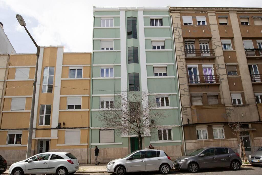 Vintage Apartment w/ Terrace - 4