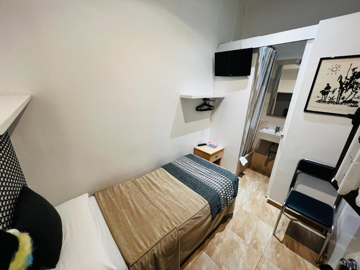 Ciudad Condal Hostal - Paseo de Gracia - 4