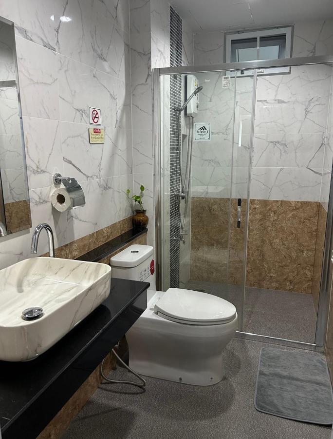 Triple J Hometel - 2