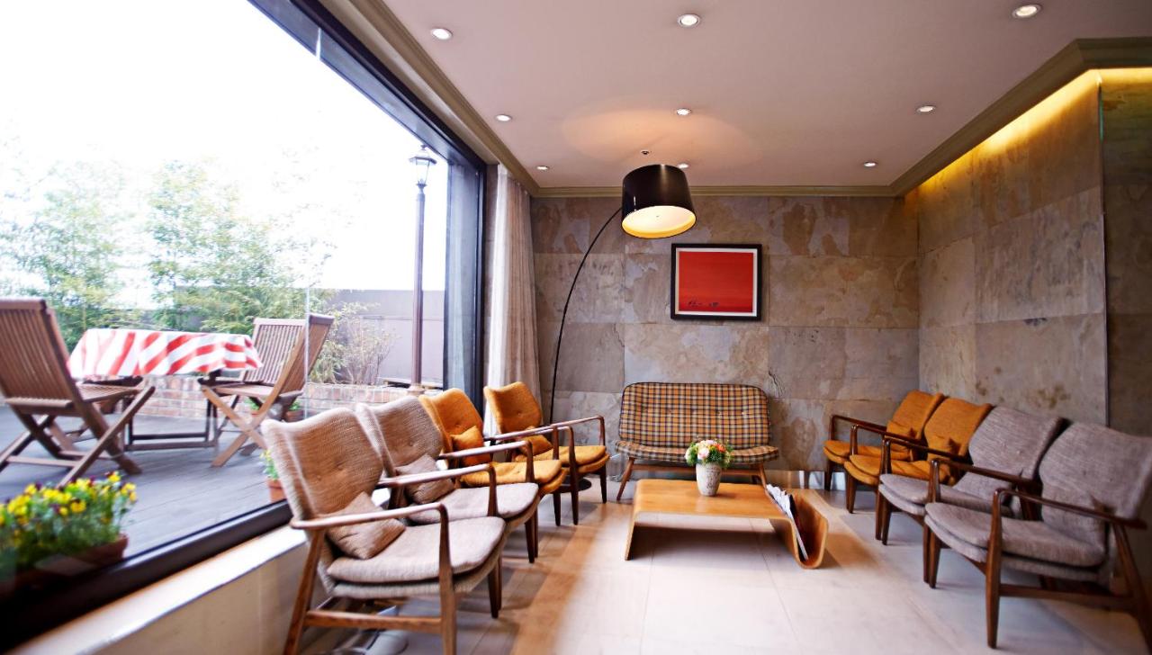 Hotel Skypark Myeongdong 1 - 4