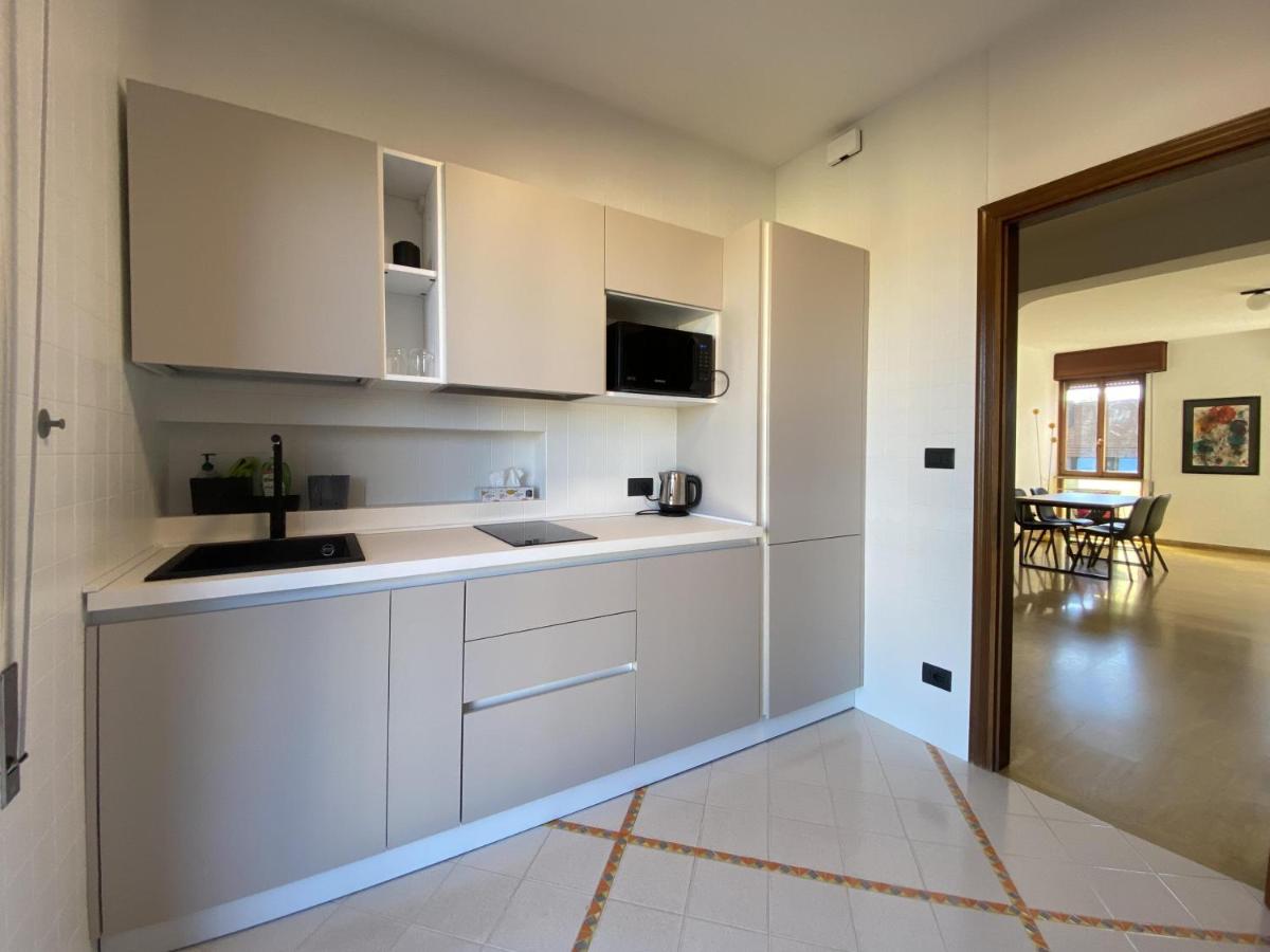 Ca' Beuys In The Kitchen Apartment - 4