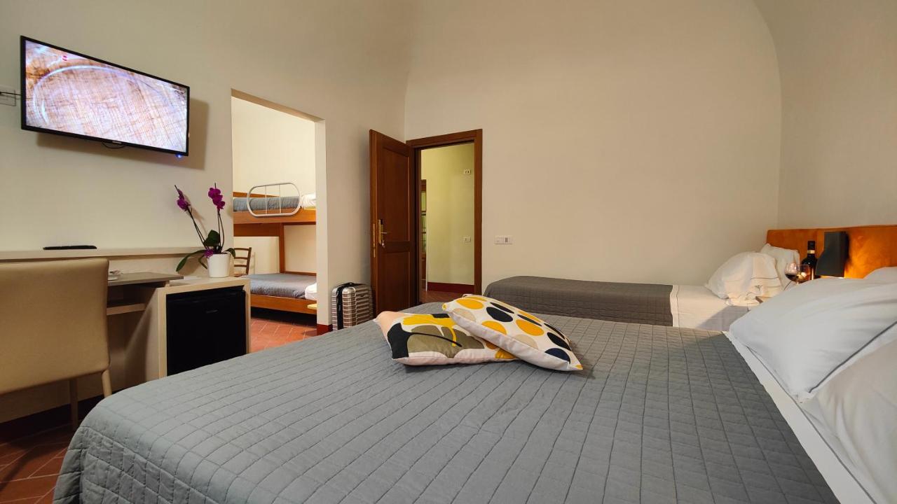 Chiostro Delle Monache Hostel Volterra photo