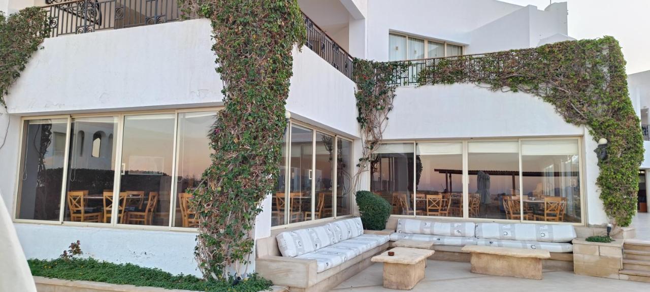 Eden Rock Hotel Namaa Bay photo