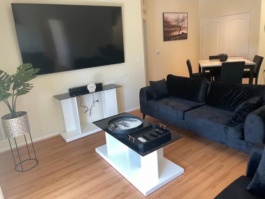 Luxury 2 bedroom apartment in downtown LA! - 5