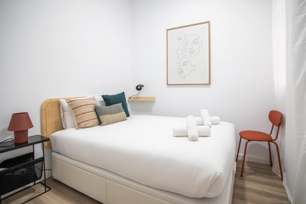 43APAR1010- Super Centric Apartment in Barcelona - - 2