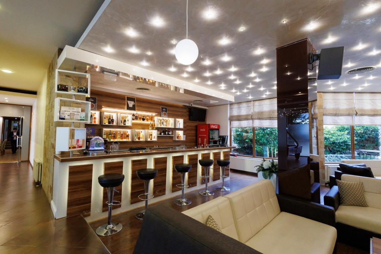 Green Wood Resort Apartments photo