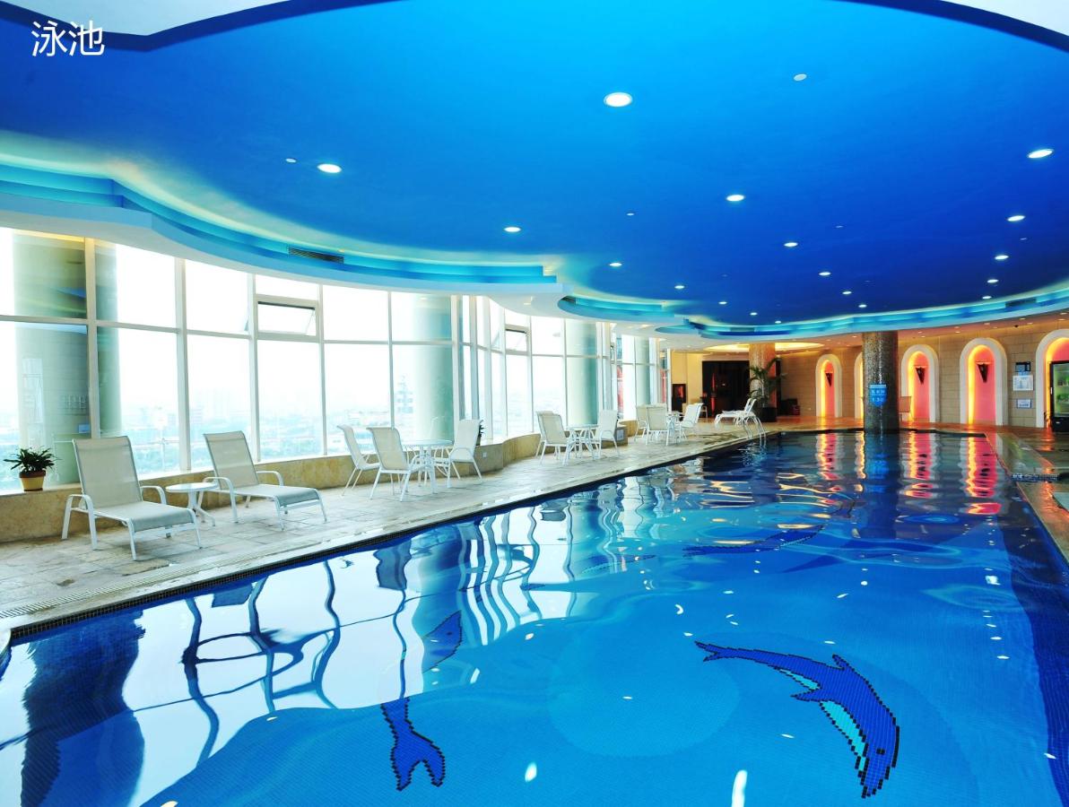 The Royal Marina Plaza Hotel Guangzhou photo