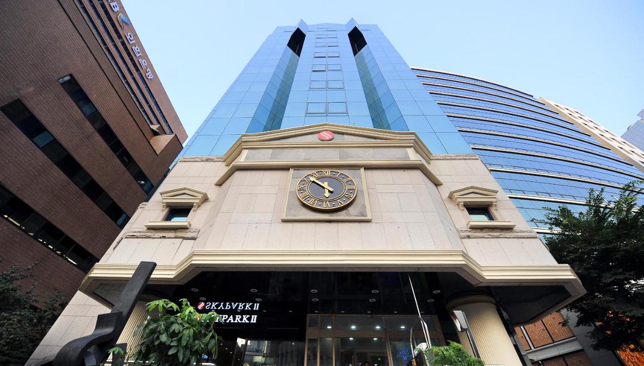 Hotel Skypark Myeongdong 2 - 4
