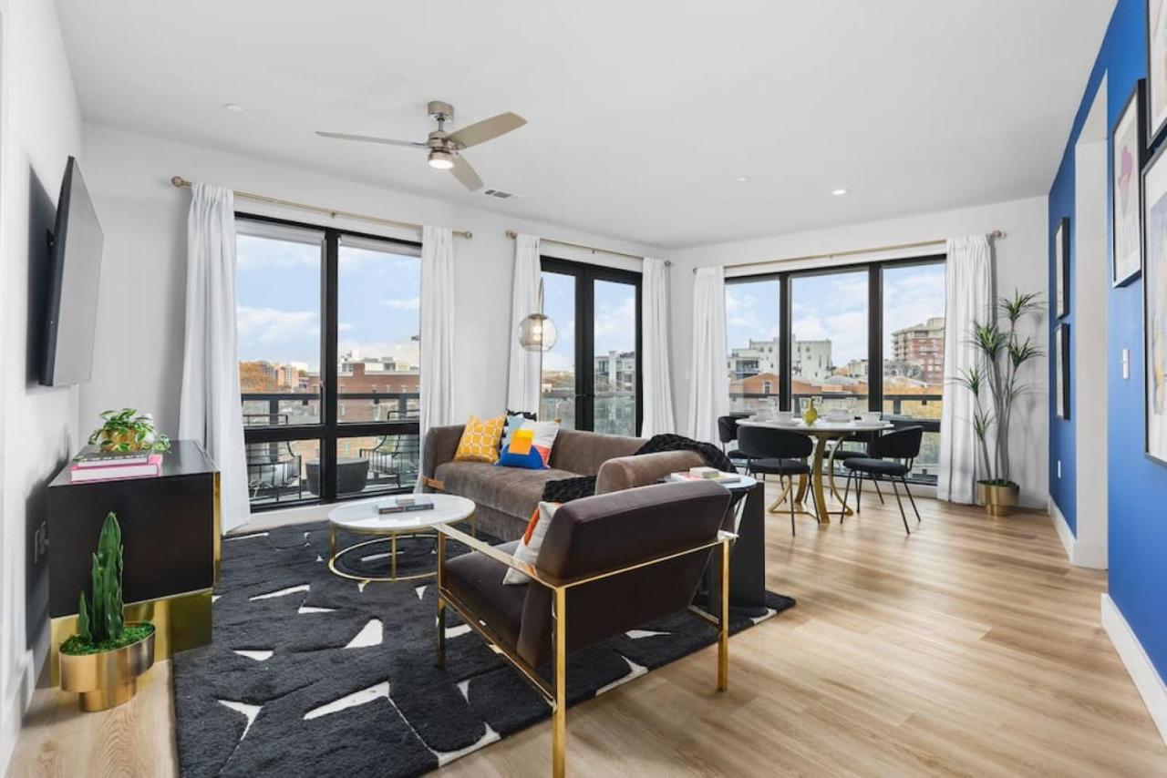 Luxury Condo with Huge Patio, near Vanderbilt & Downtown