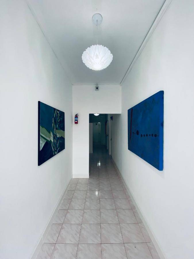 Elephant Sports Bar and Accommodation - 5