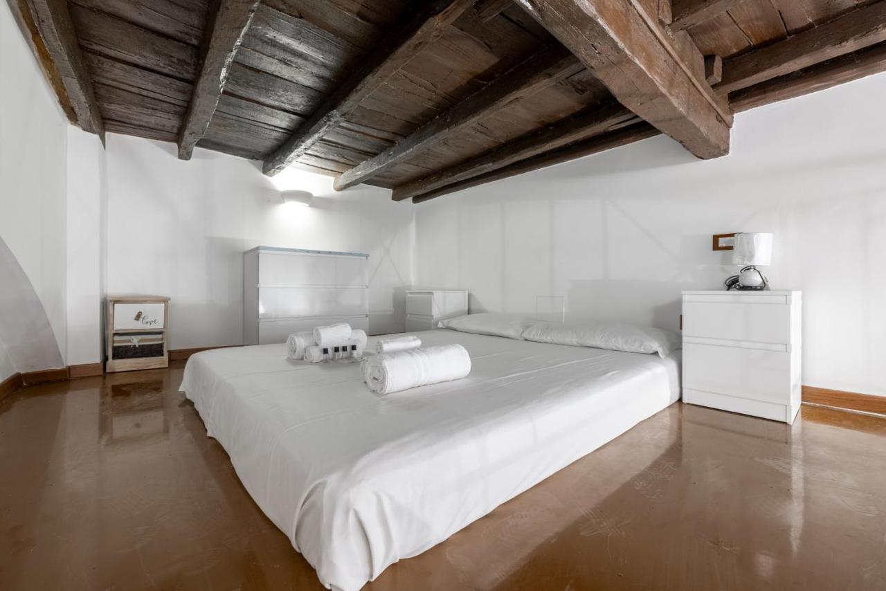 Lovely studio Apartment - Capocci - 2