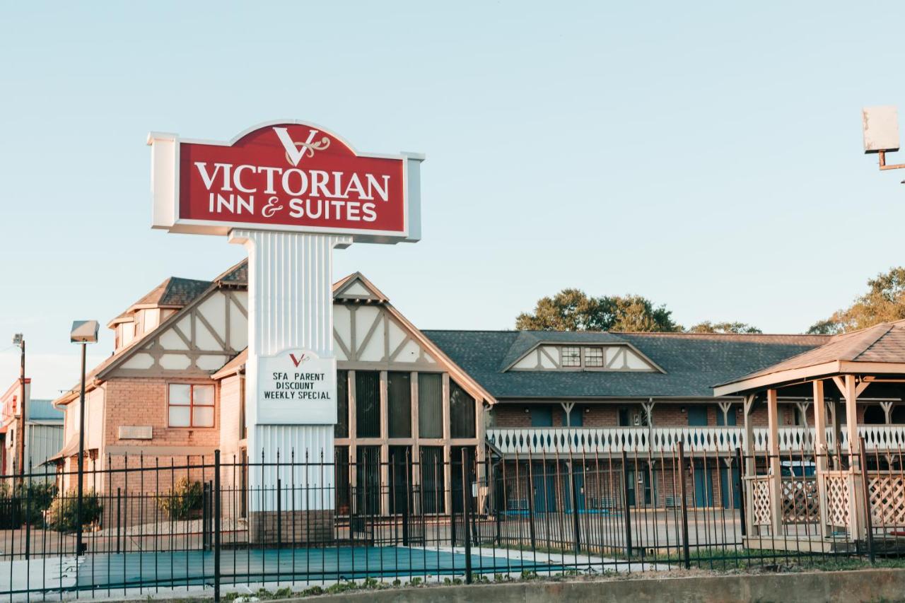 Victorian Inn & Suites — photo 11