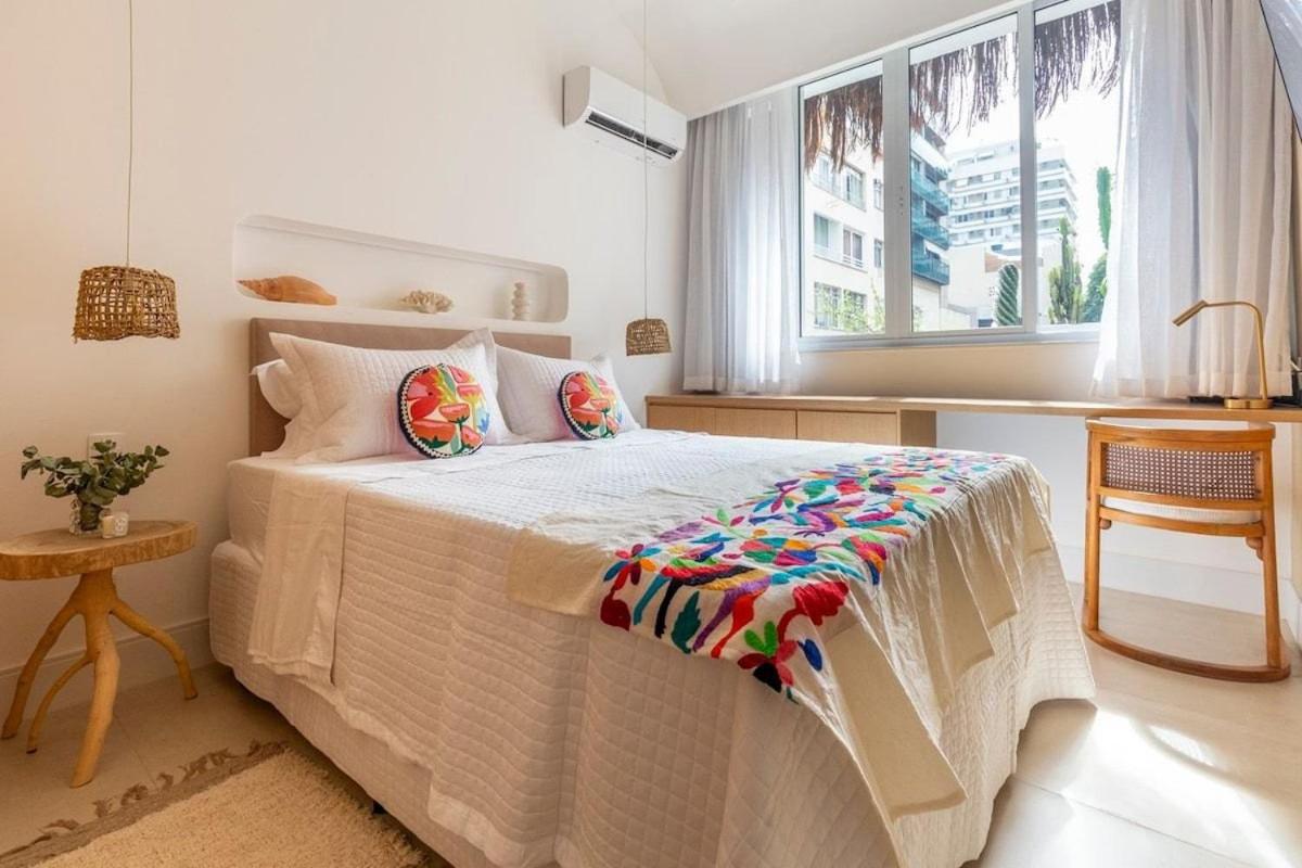 CurtaIpanema: Studio lindo, equipado, 2 qds praia.