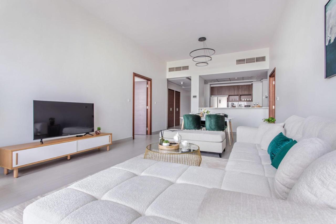 Frank Porter - Park Gate Residences 1 - 5