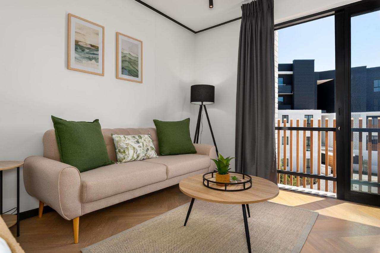 Nine Palms Luxury Apartments - 4