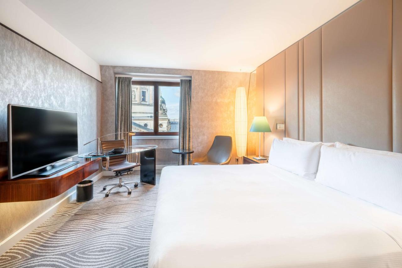 Hilton Berlin photo