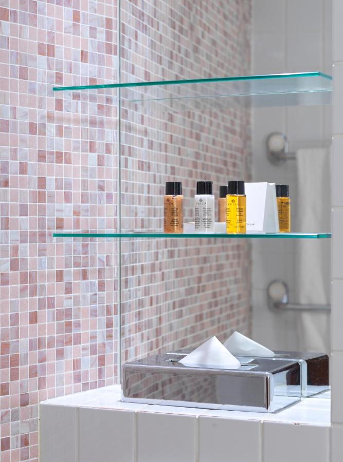 Classic King Room with River View