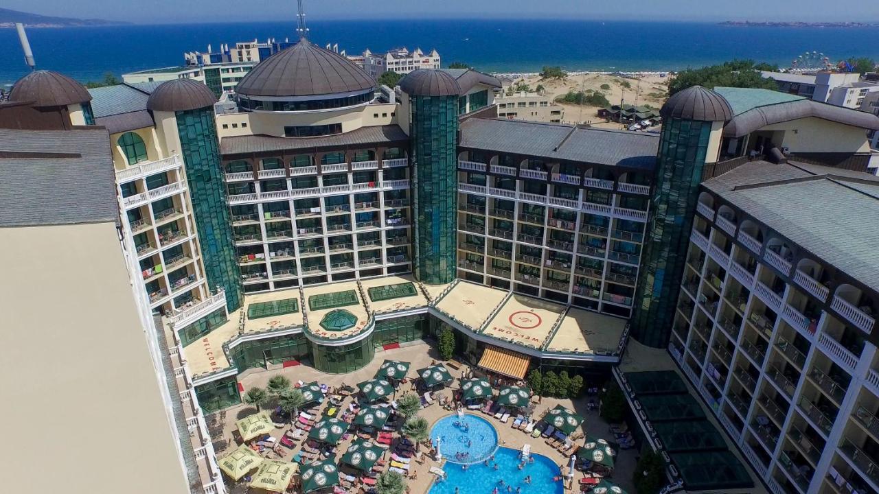 Planeta Hotel & Aquapark - Ultra All Inclusive photo