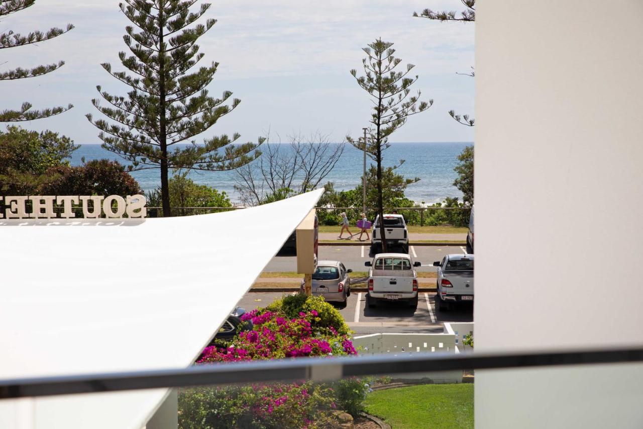 Southern Cross Beachfront Holiday Apartments photo