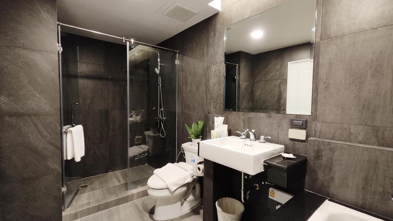 The Bless Hotel and Residence - 4