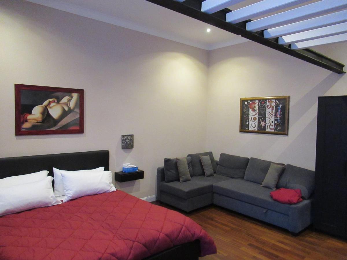 IMPERIAL FORUM RELAIS - 2