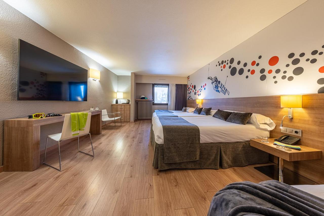 Hotel Sporting photo