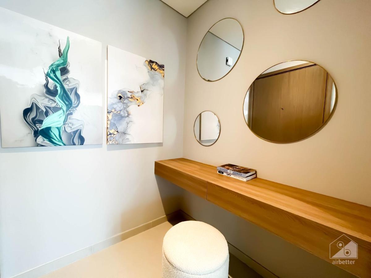 Burj Royale Luxury 1B Balcony & City View Downtown - 3