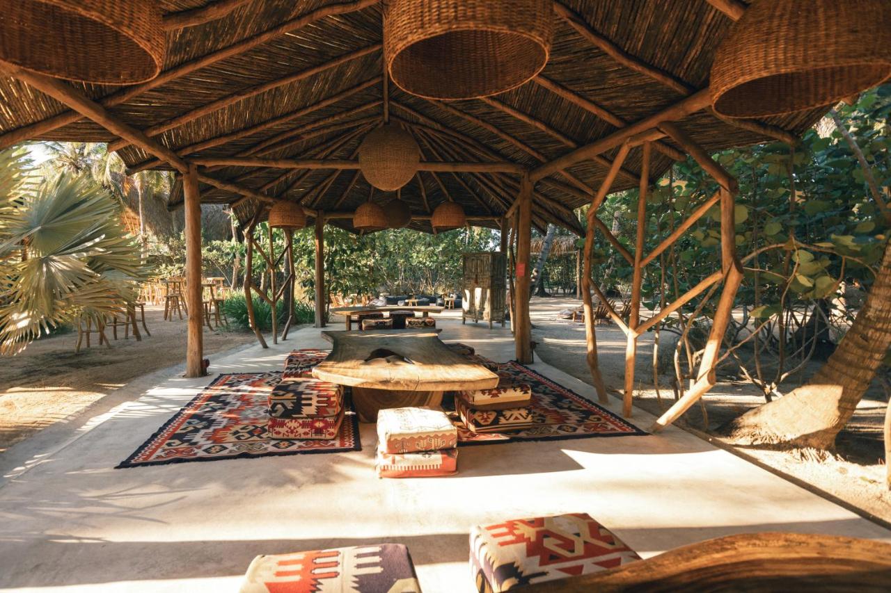 Éteka Slow Beach Hotel photo