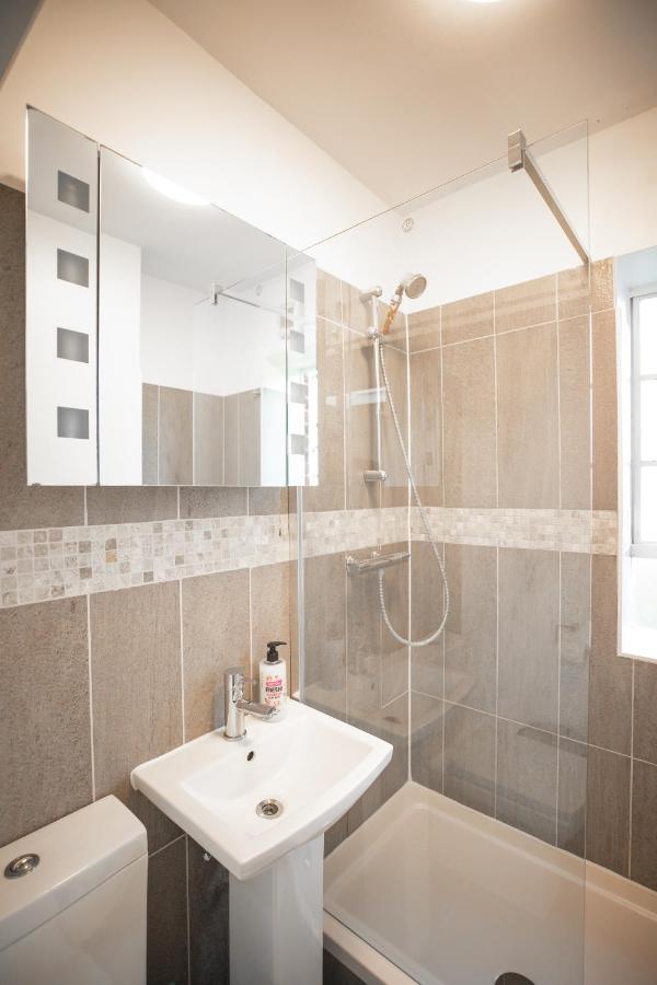 Studio at Chelsea Cloisters Hotel - 3