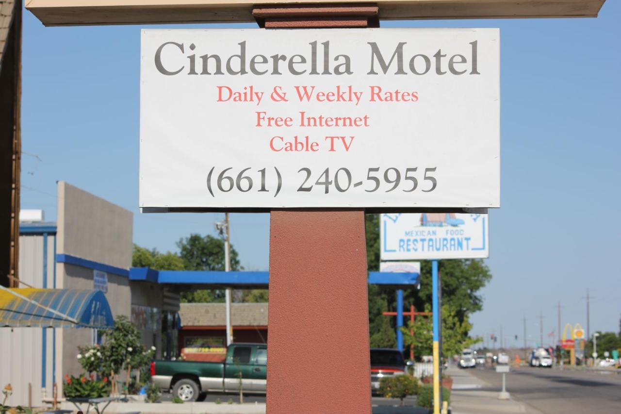 CINDERELLA MOTEL — photo 4