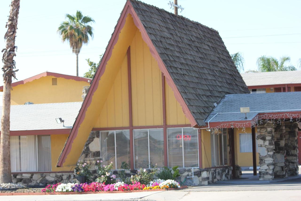 CINDERELLA MOTEL — photo 7
