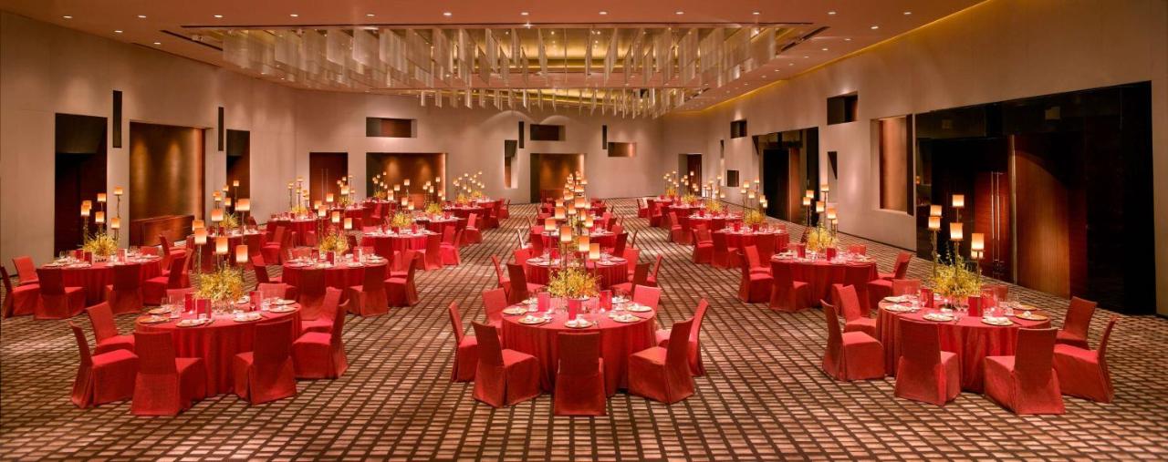 Grand Hyatt Guangzhou - Free Shuttle Bus to Canton Fair Complex during Canton Fair period photo