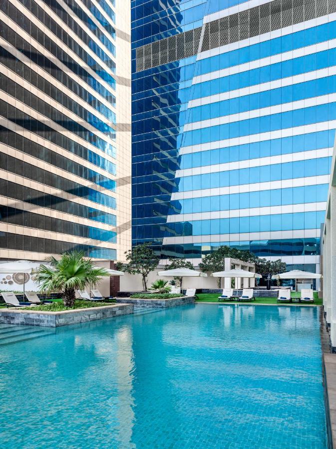 The H Dubai photo