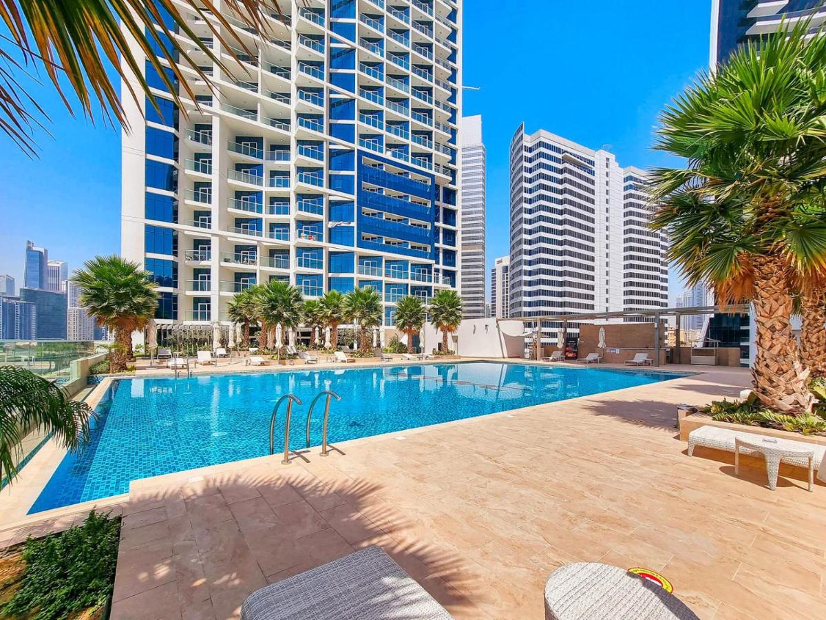 ALiving Charming 1BR I Canal Views I DAMAC Maison Prive B- 2101 - 4