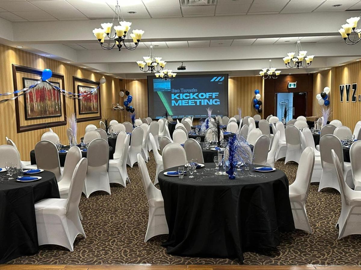 Comfort Inn & Conference Centre Toronto Airport photo