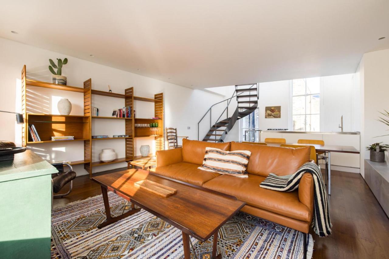 Bellevue Notting Hill 2 Bed by Holland Park