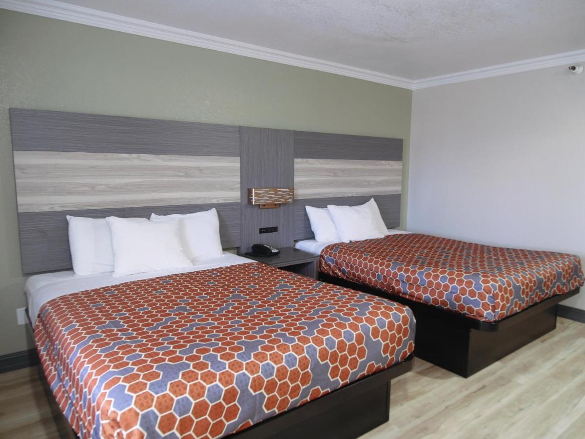 Americas Best Value Inn-Rialto — photo 20