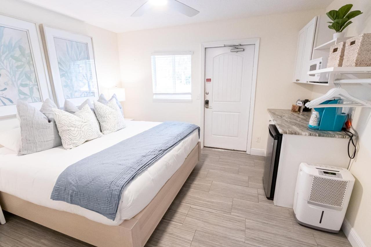 Siesta Key Beachside Villas — photo 11