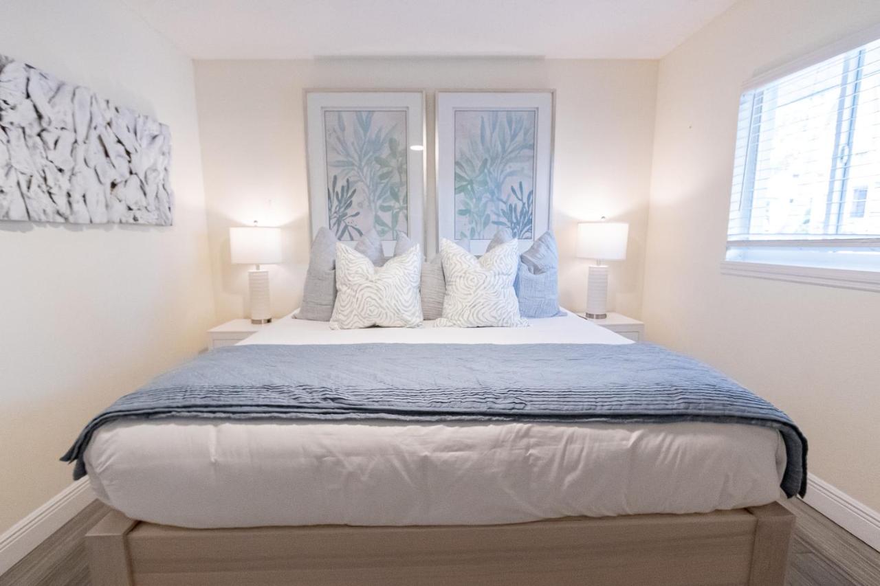 Siesta Key Beachside Villas — photo 12