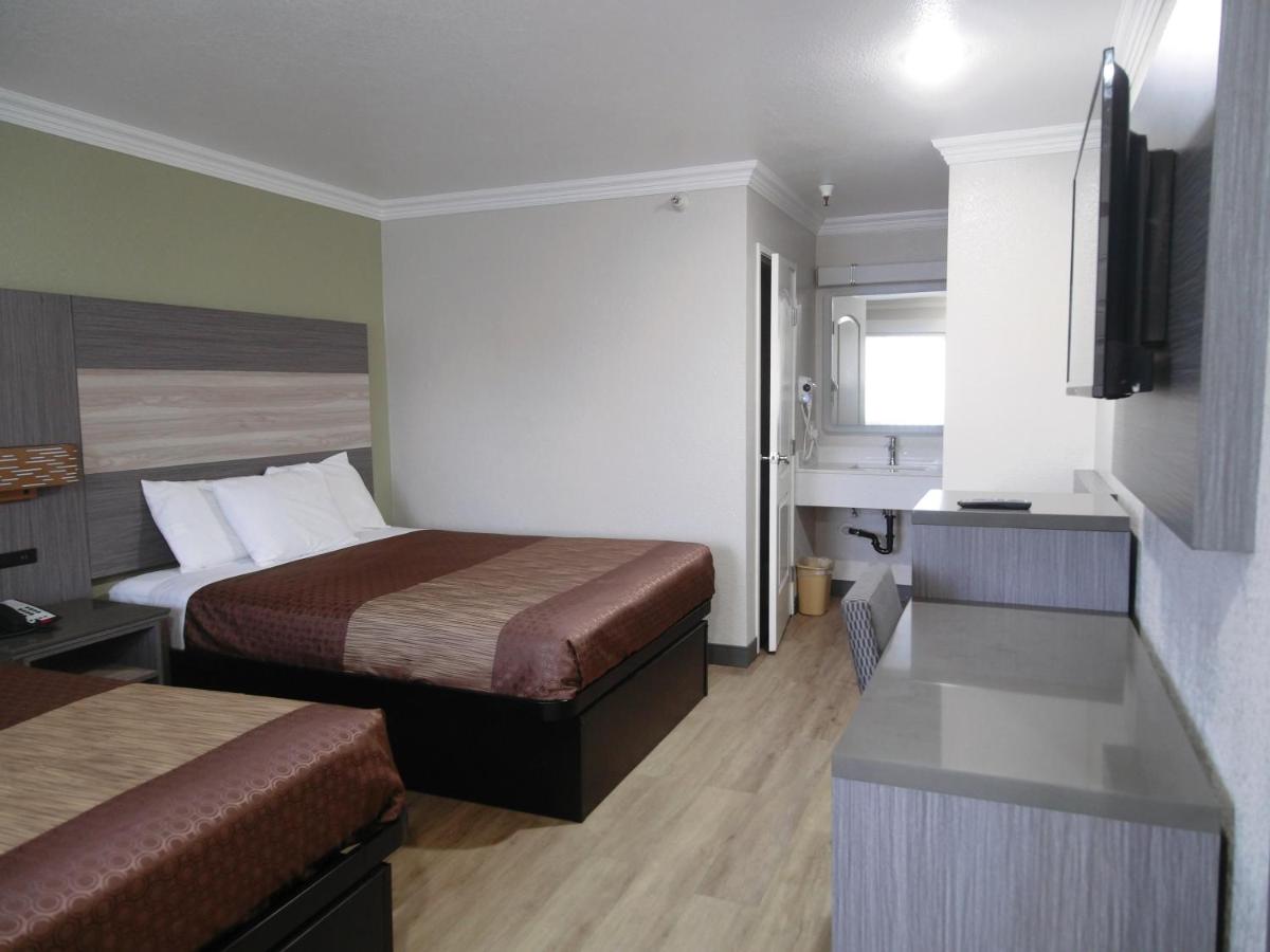 Americas Best Value Inn-Rialto — photo 12